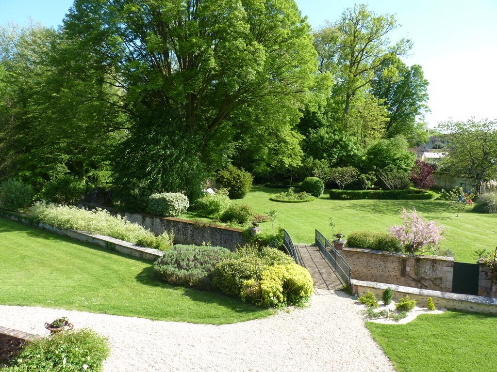 Le Clos Saint Nicolas Château-Renard Esterno foto