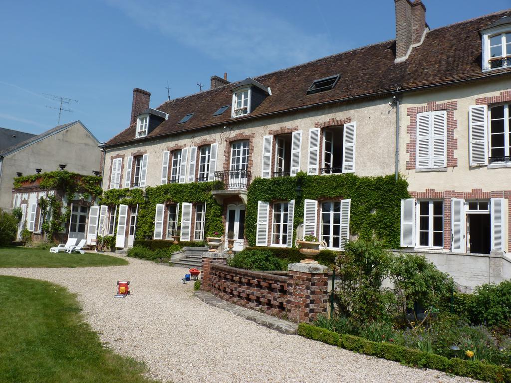 Le Clos Saint Nicolas Château-Renard Esterno foto