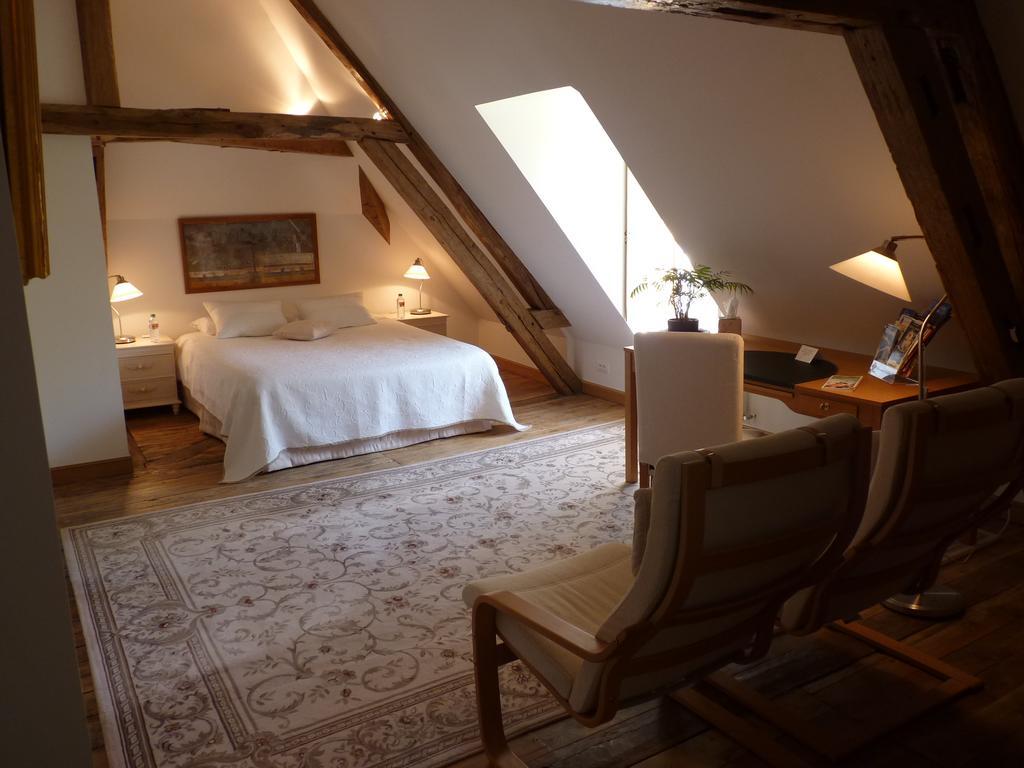 Le Clos Saint Nicolas Bed and Breakfast Château-Renard Esterno foto